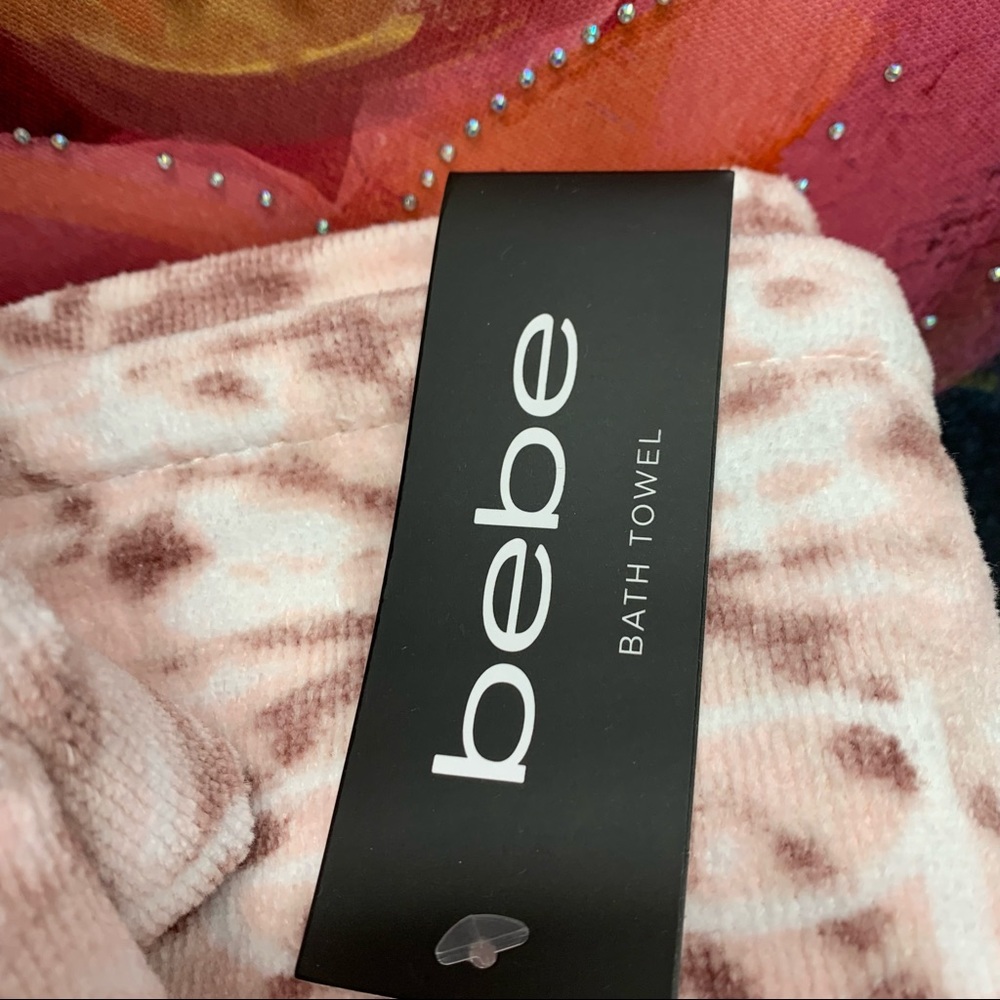 NWT BeBe 8 piece Towel set pink - Picture 8 of 16
